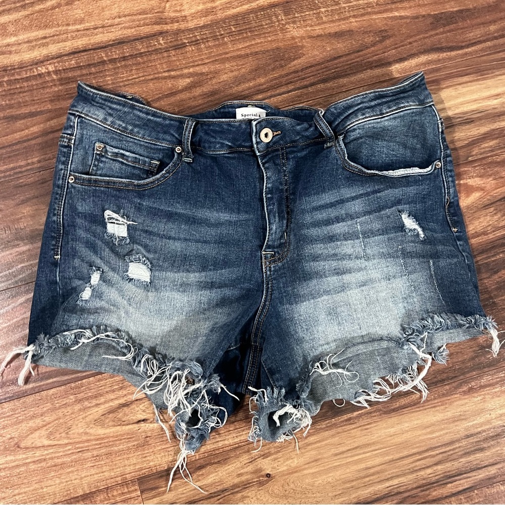 Special A distressed denim jeans